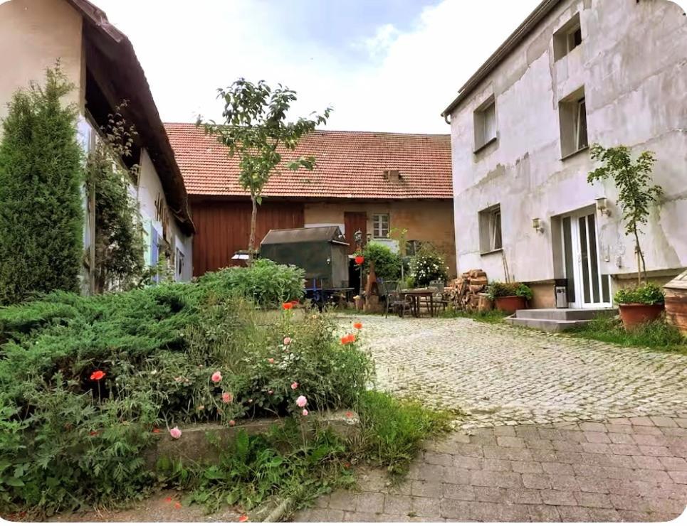 Bauernhof Privatzimmer Hortus Sandrine Gemeinschaftsbad Free Wifi Hausbreitenbach Екстериор снимка